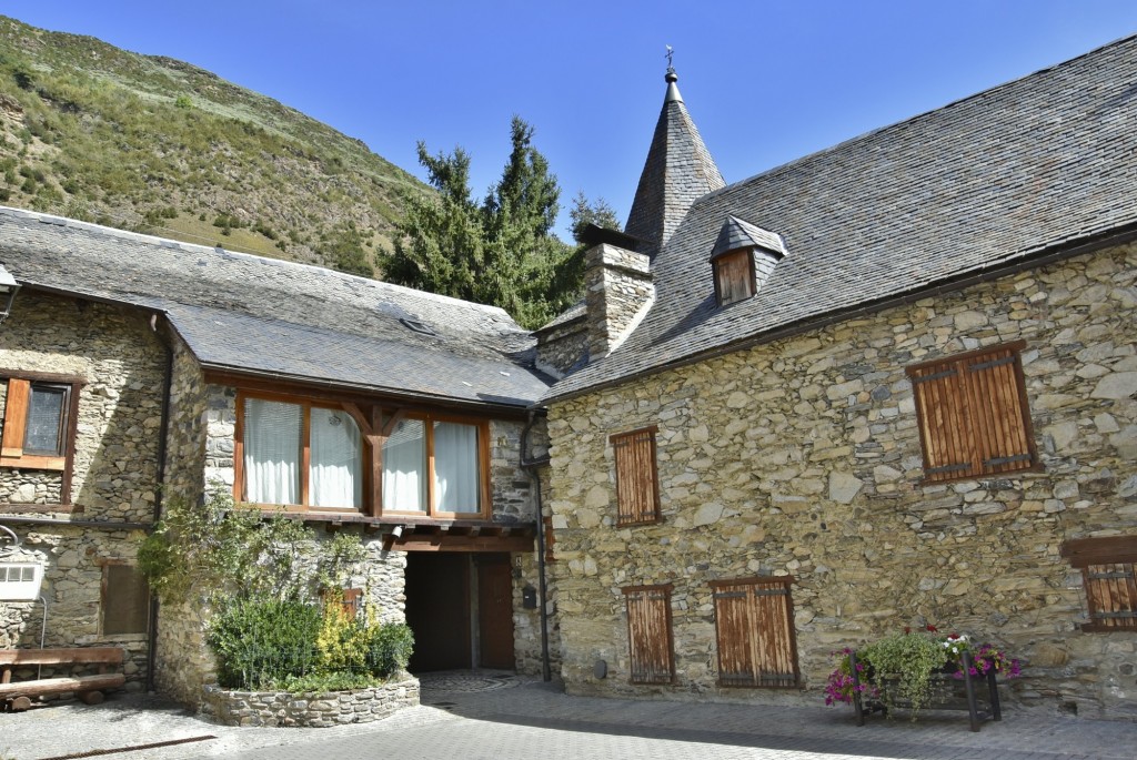 Foto: Vista del pueblo - Garós (Lleida), España