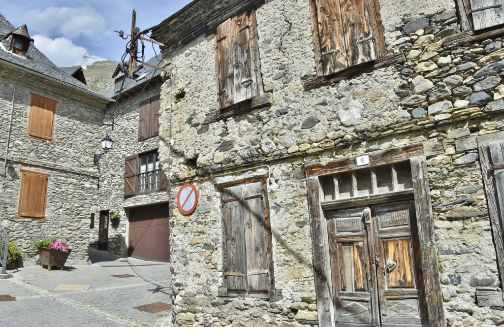 Foto: Vista del pueblo - Gessa (Lleida), España