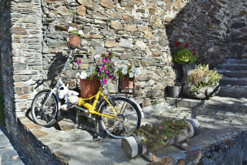 Foto: Vista de pueblo - Caneján (Lleida), España