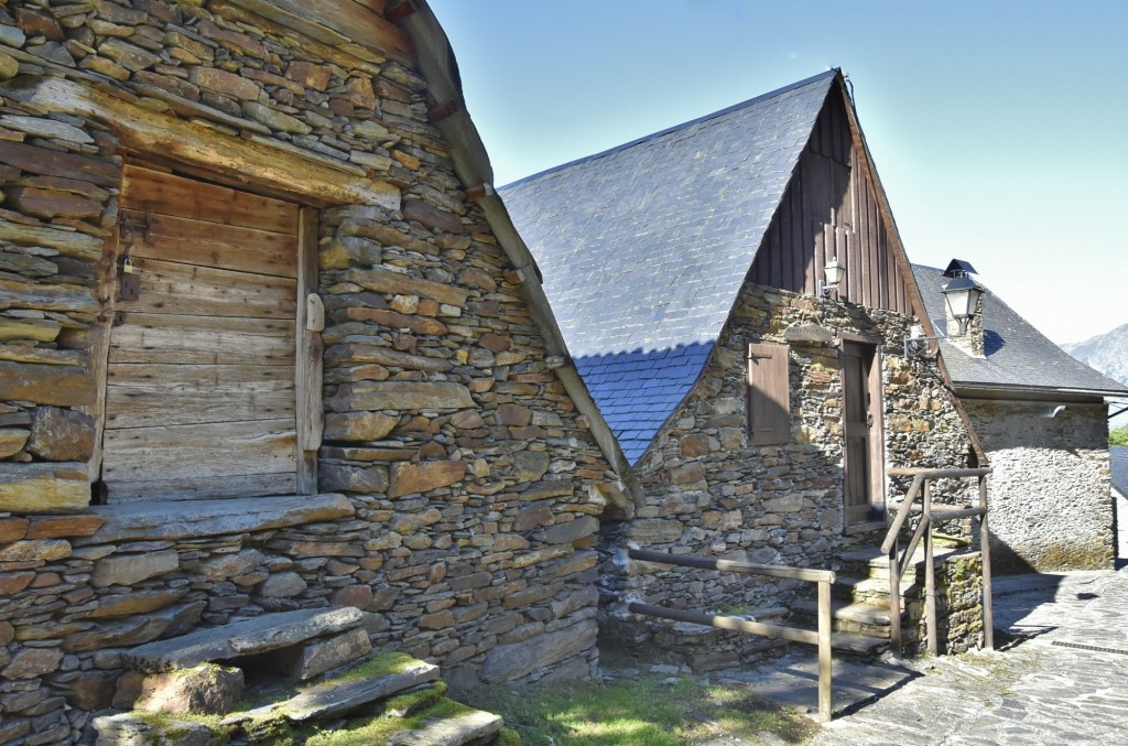 Foto: Vista del pueblo - Sant Joan de Torán (Lleida), España