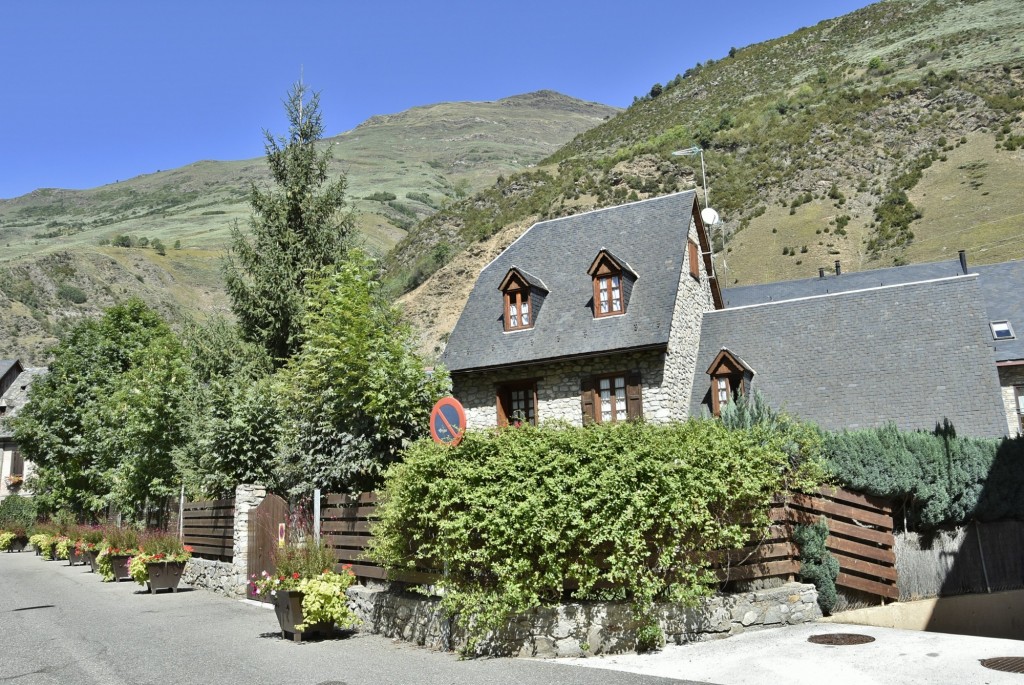 Foto: Vista del pueblo - Garós (Lleida), España