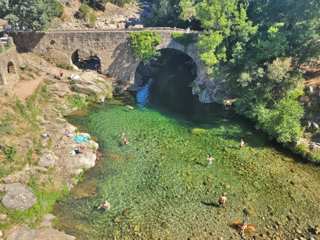 Foto: Piscina natural - Valverde de la Vera (Cáceres), España