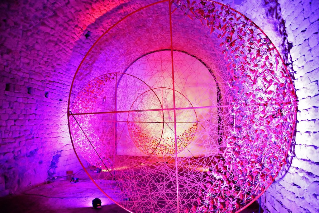 Foto: Tiempo de flores 2022 - Girona (Cataluña), España