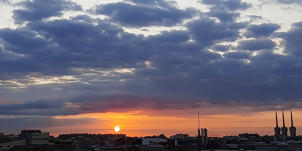 Foto: Amanecer - Barcelona (Cataluña), España