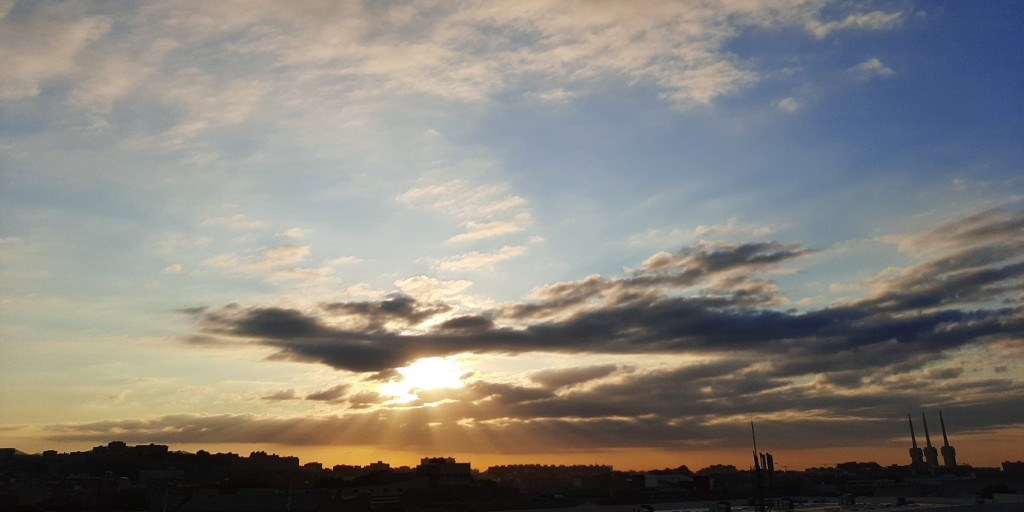 Foto: Amanecer - Barcelona (Cataluña), España