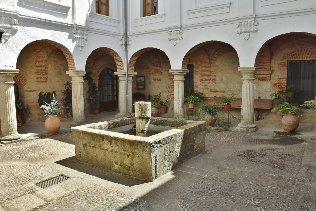 Foto: Monasterio de El Palancar - Pedroso de Acim (Cáceres), España
