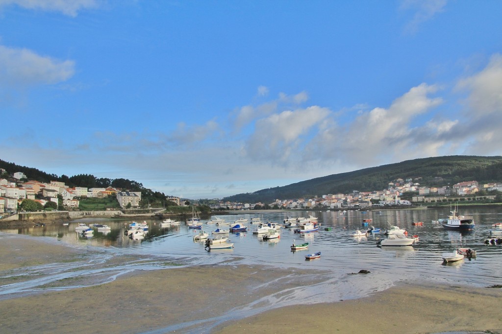 Foto: Puerto - Corcubión (A Coruña), España