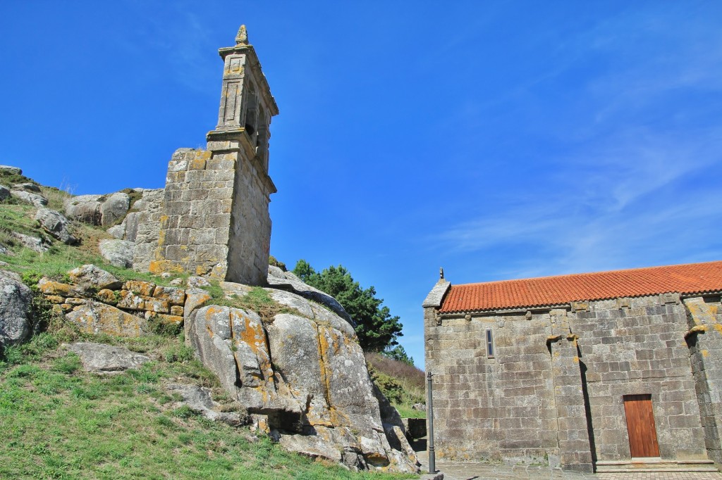 Foto: Iglesia de Santa María - Muxía (A Coruña), España