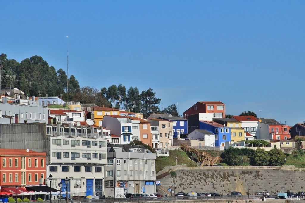 Foto: Vista del pueblo - Sada (A Coruña), España