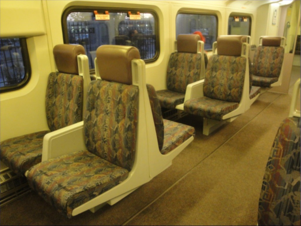 Foto: tren de Metrolink - San Bernardino (California), Estados Unidos