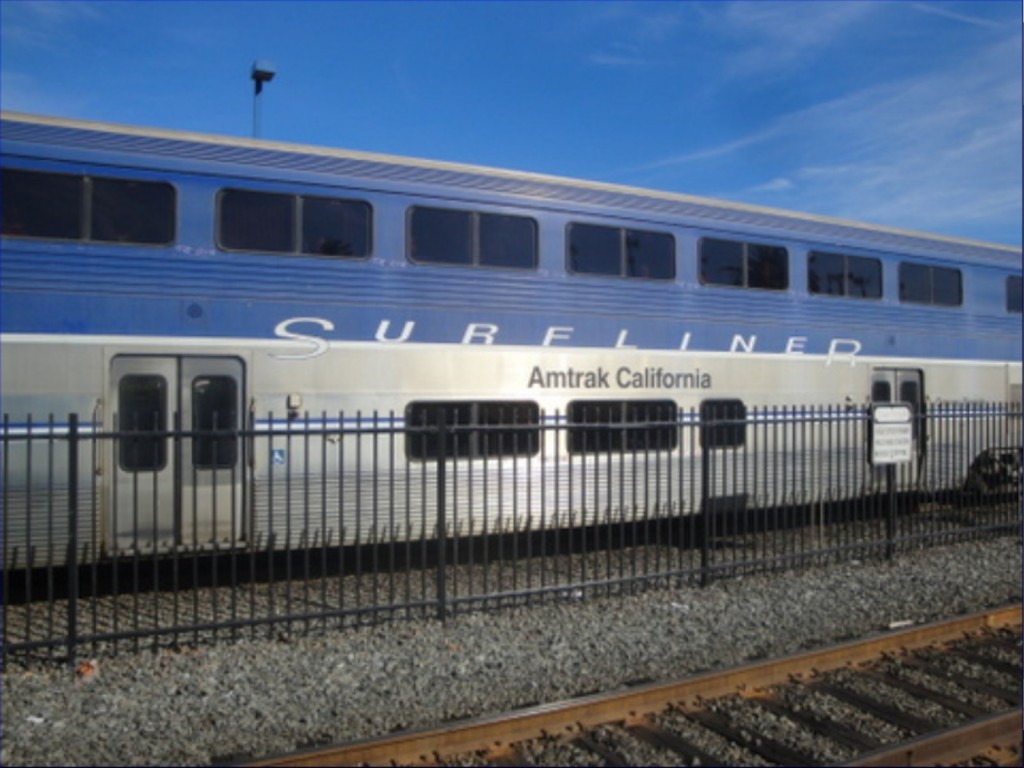 Foto: tren de Amtrak California en estación Oceanside - Oceanside (California), Estados Unidos