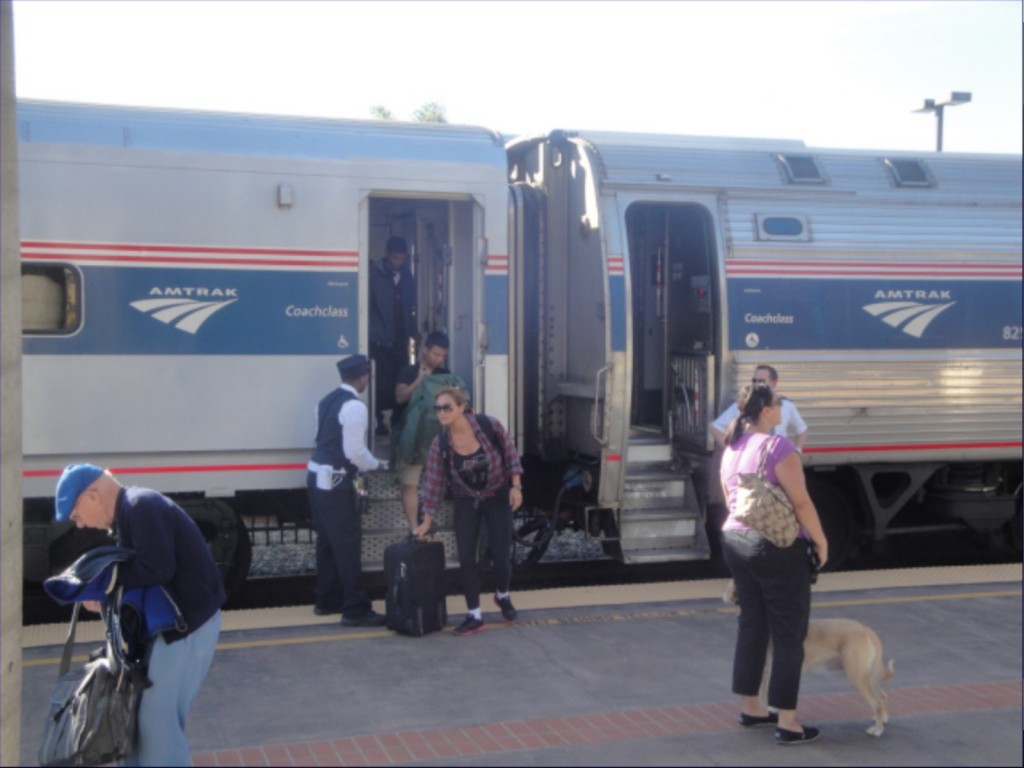 Foto: tren de Amtrak en estación Oceanside - Oceanside (California), Estados Unidos