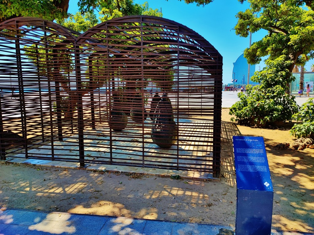 Foto: Una Habitació On Sempre Plou - Barcelona (Cataluña), España