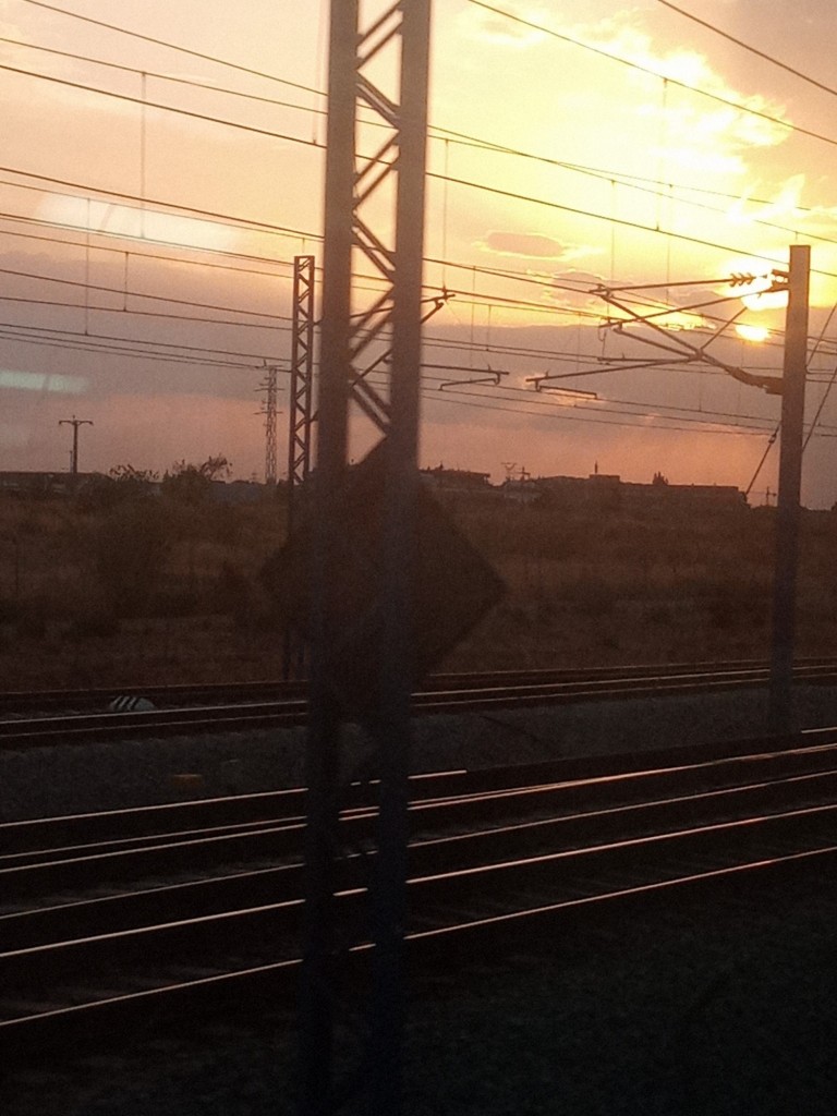 Foto: Saliendo de Zaragoza-Delicias - Zaragoza (Aragón), España