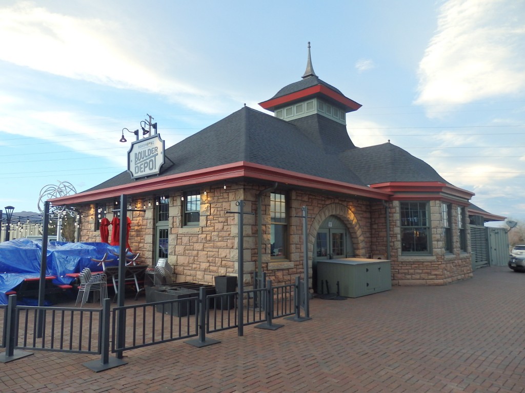 Foto: ex estación, actual restaurante - Boulder (Colorado), Estados Unidos
