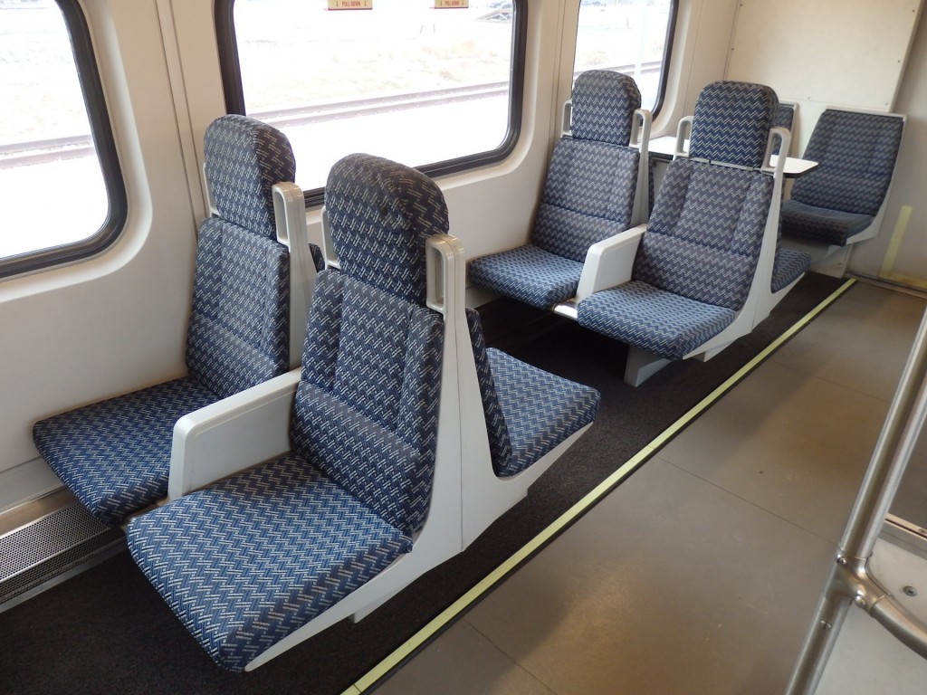 Foto: coche Bombardier del tren FrontRunner - Ogden (Utah), Estados Unidos