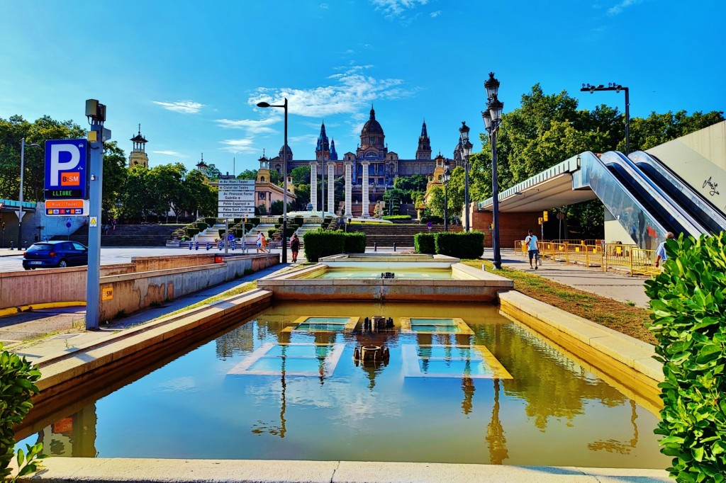 Foto: Avinguda de la Reina Maria Cristina - Barcelona (Cataluña), España