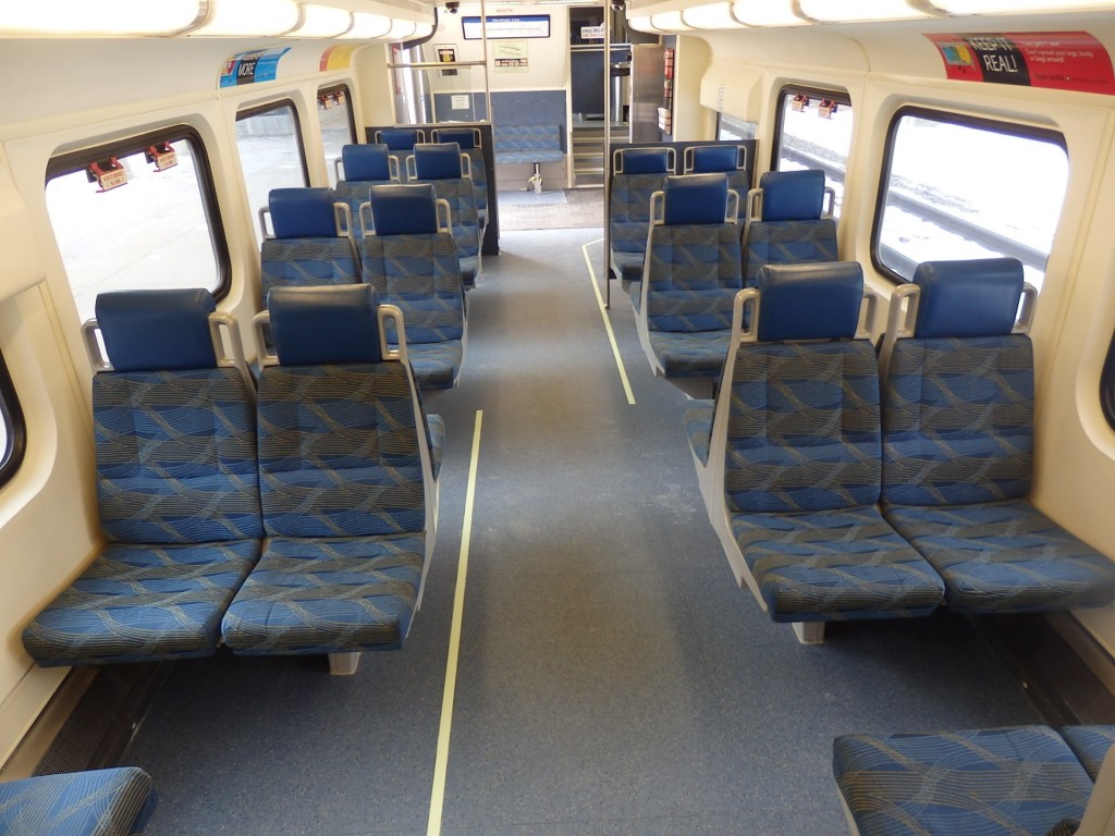 Foto: tren local Northstar, planta baja - Minneapolis (Minnesota), Estados Unidos