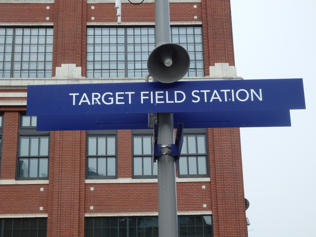 Foto: estación terminal del tren local Northstar - Minneapolis (Minnesota), Estados Unidos