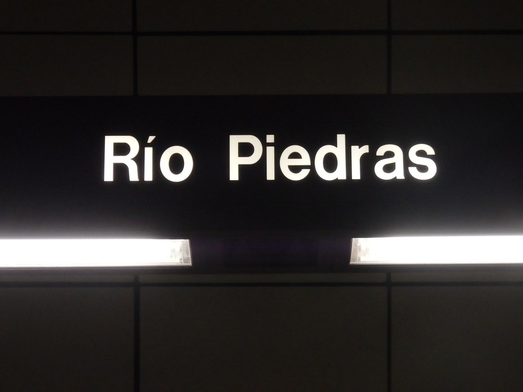 Foto: estación del Tren Urbano - San Juan, Puerto Rico