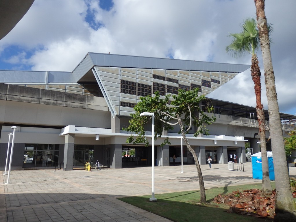 Foto: Sagrado Corazón, terminal del Tren Urbano - Santurce, Puerto Rico