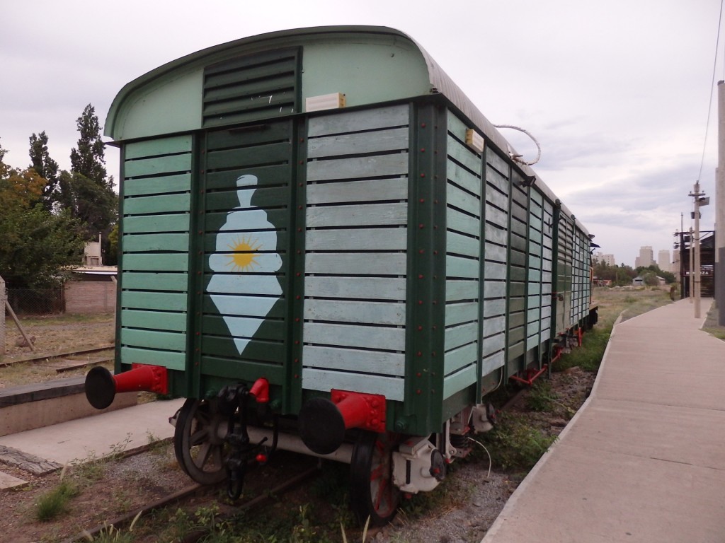 Foto: material rodante en exhibición - Mendoza, Argentina