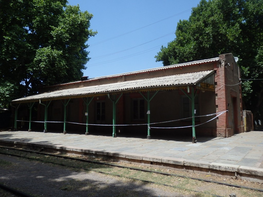Foto: ex estación Paso de los Andes del FC Belgrano (Trasandino) - Chacras de Coria (Mendoza), Argentina