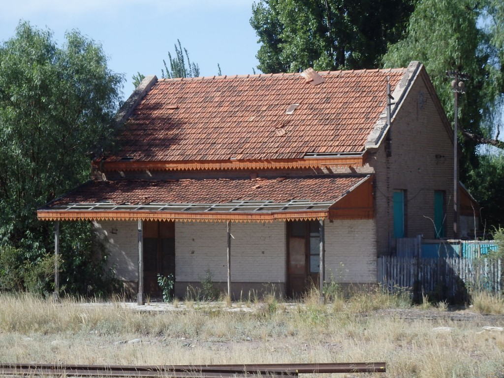 Foto: ex estación del FC San Martín - Lunlunta (Mendoza), Argentina