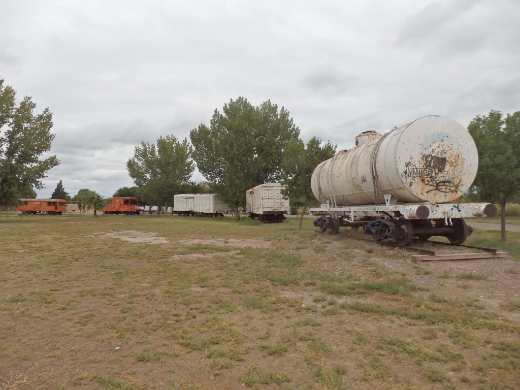 Foto: material rodante exhibido - Palmira (Mendoza), Argentina