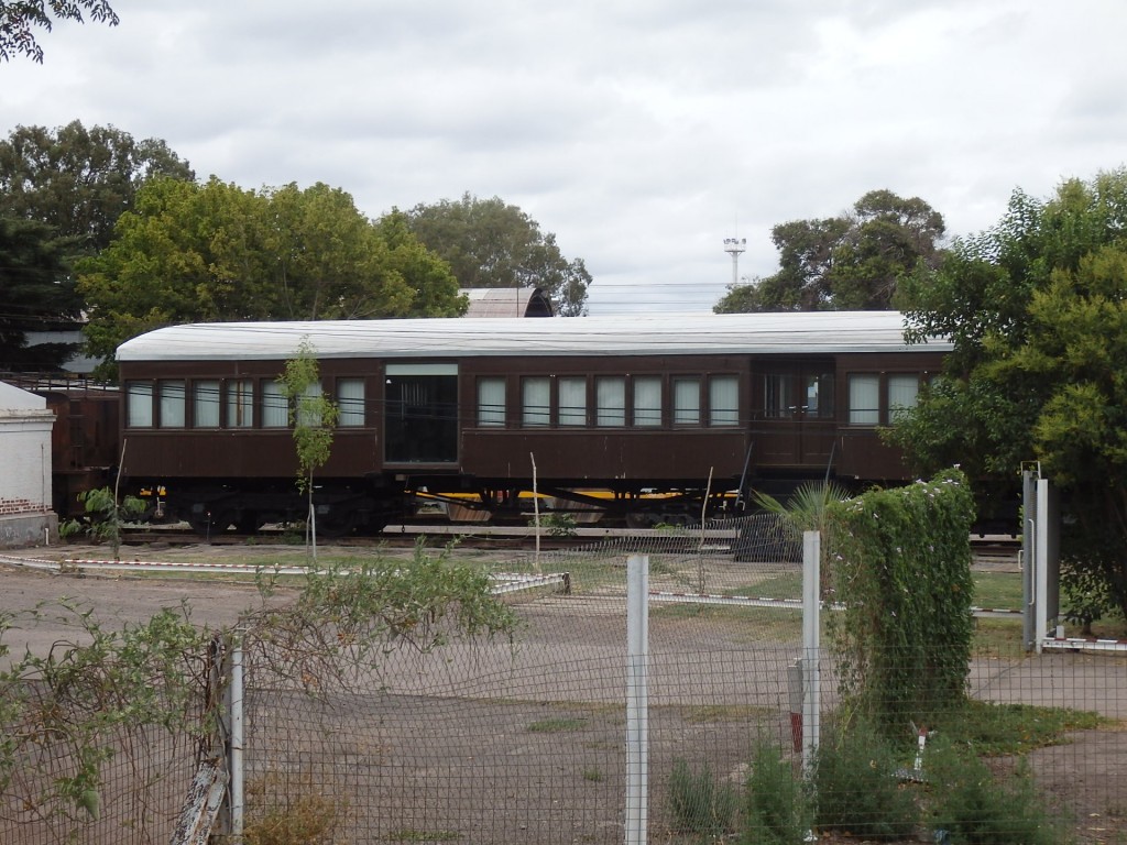 Foto: cuadro de la estación - Palmira (Mendoza), Argentina