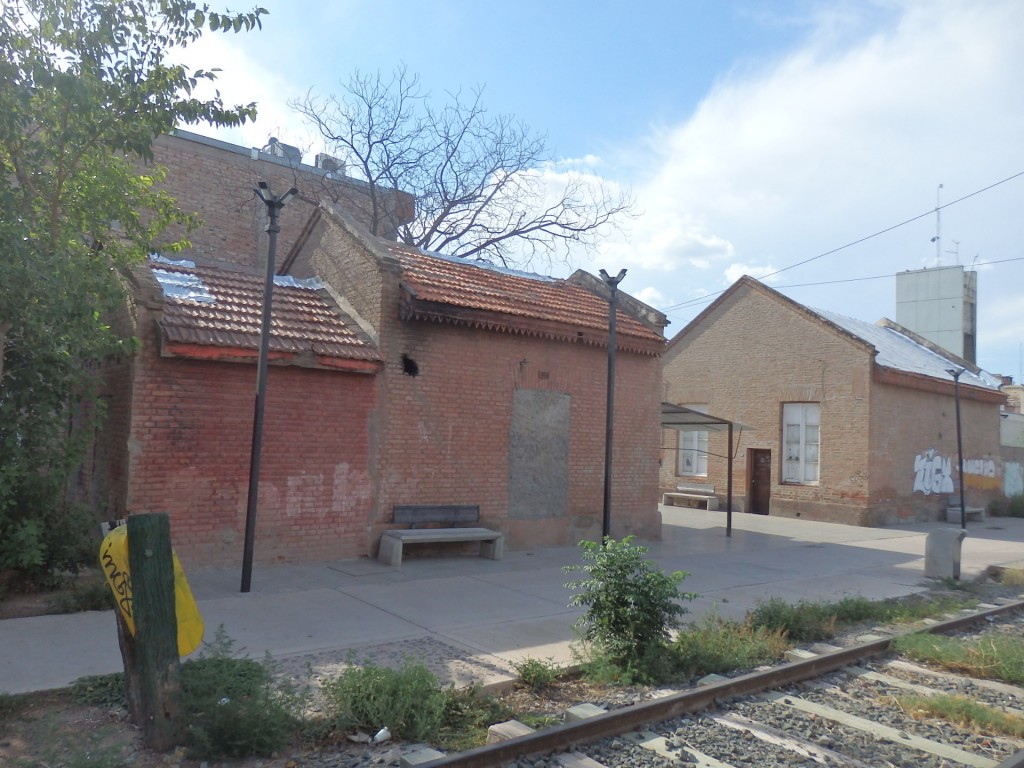 Foto: ex estación Tamarindos del FC San Martín - Las Heras (Mendoza), Argentina