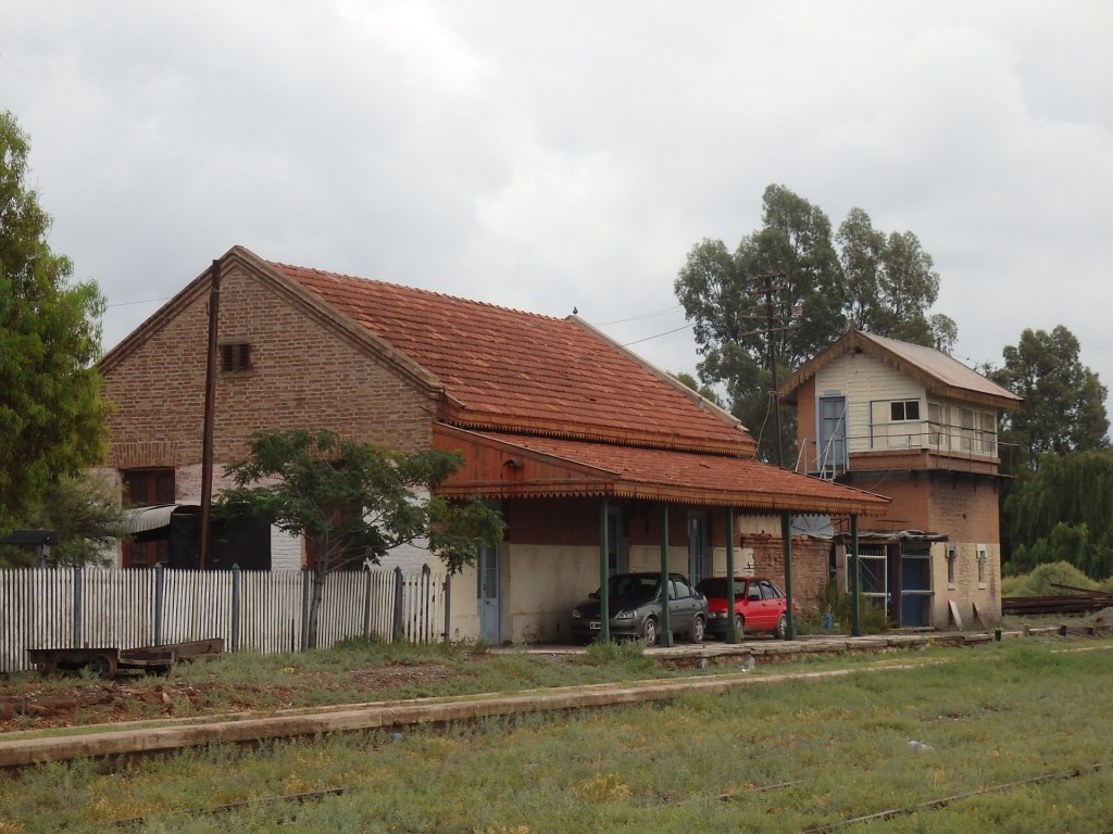 Foto: ex estación Espejo del FC San Martín - Las Heras (Mendoza), Argentina