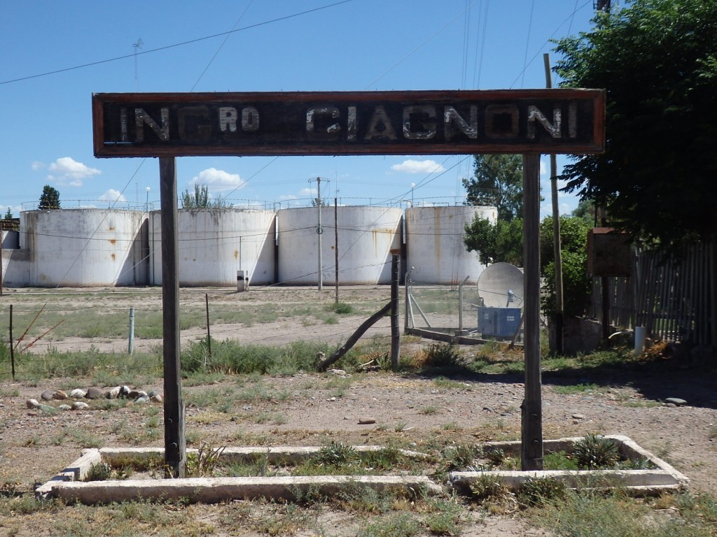 Foto: ex estación del FC San Martín - Ingeniero Giagnoni (Mendoza), Argentina