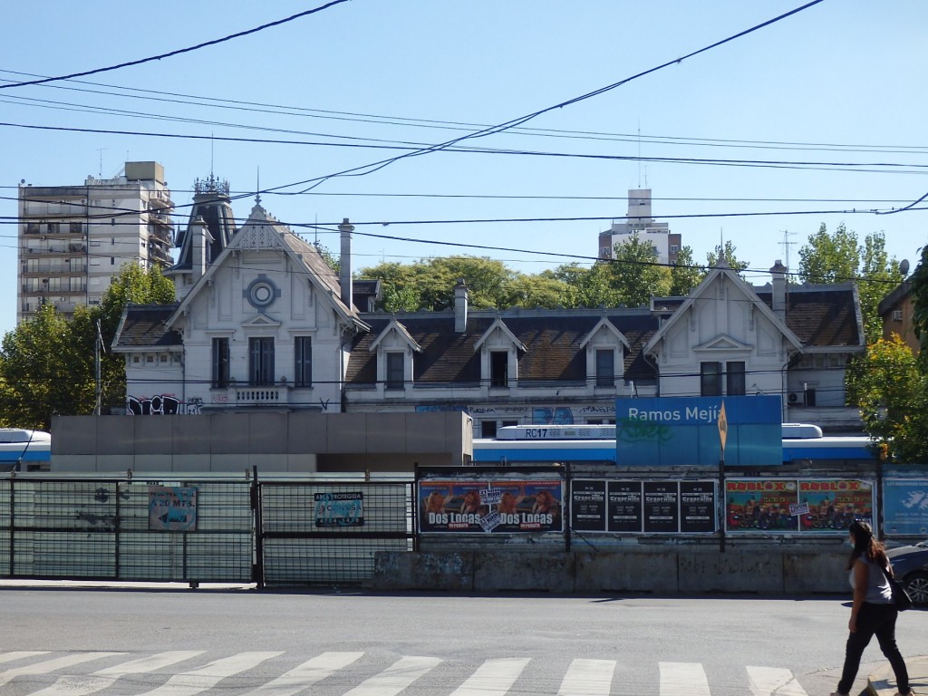 Foto: estación del FC Sarmiento - Ramos Mejía (Buenos Aires), Argentina