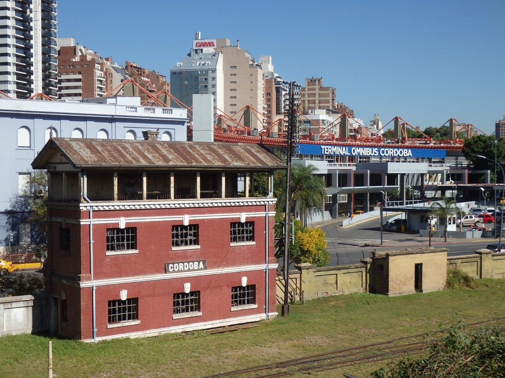 Foto: cabín de señales del FC Mitre - Córdoba, Argentina