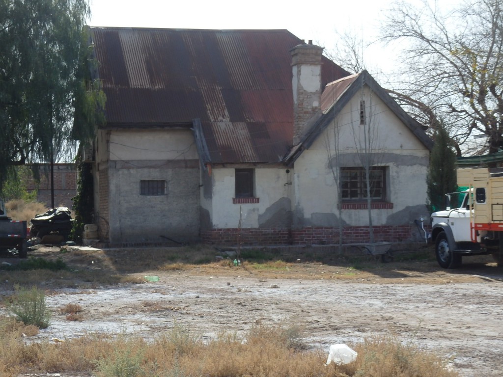 Foto: ex estación General Amigorena, FC Belgrano - Colonia Segovia (Mendoza), Argentina