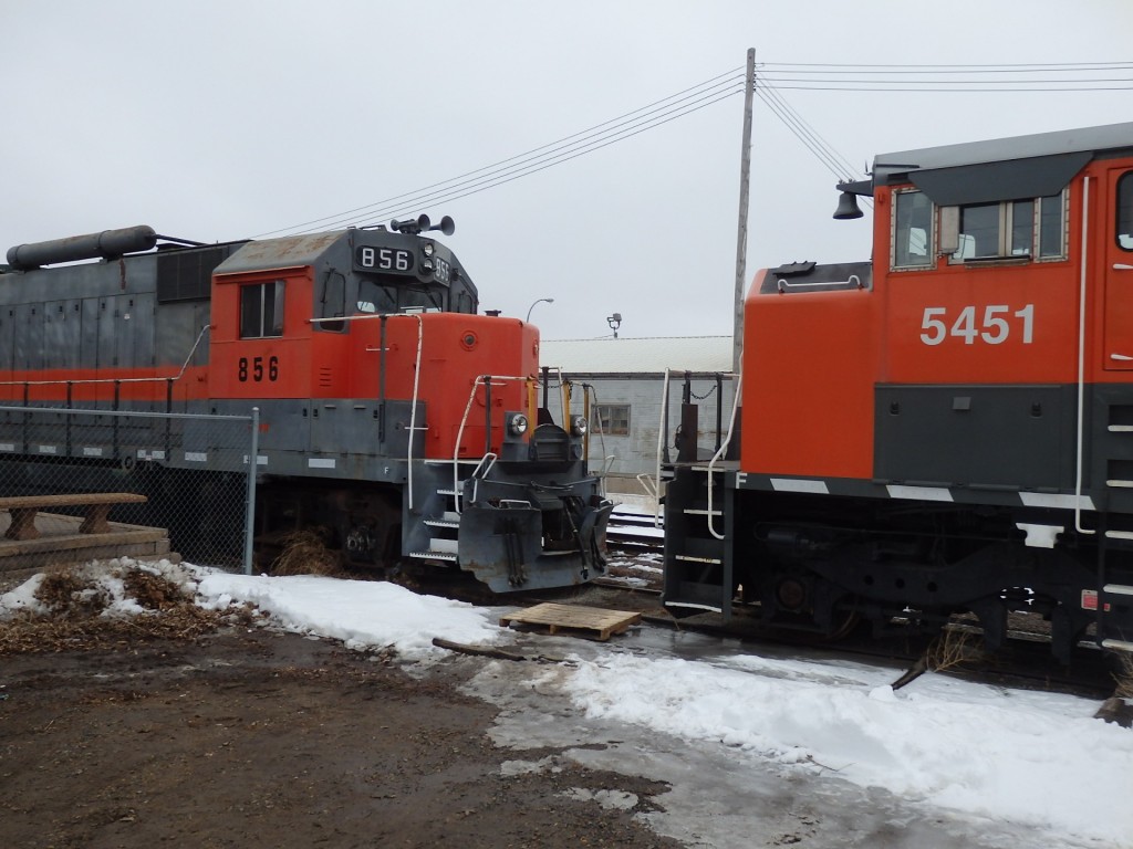 Foto: locomotoras del Dakota, Missouri Valley & Western Railroad - Bismarck (North Dakota), Estados Unidos