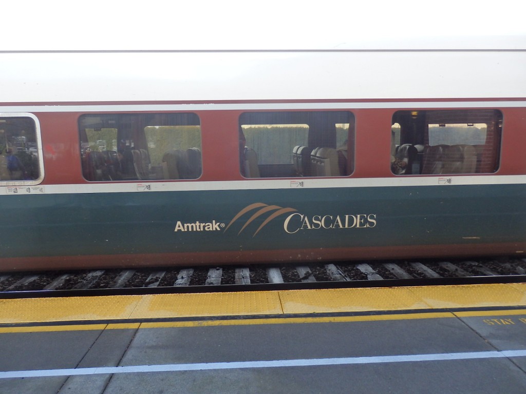 Foto: tren Cascades de Amtrak - Bellingham (Washington), Estados Unidos