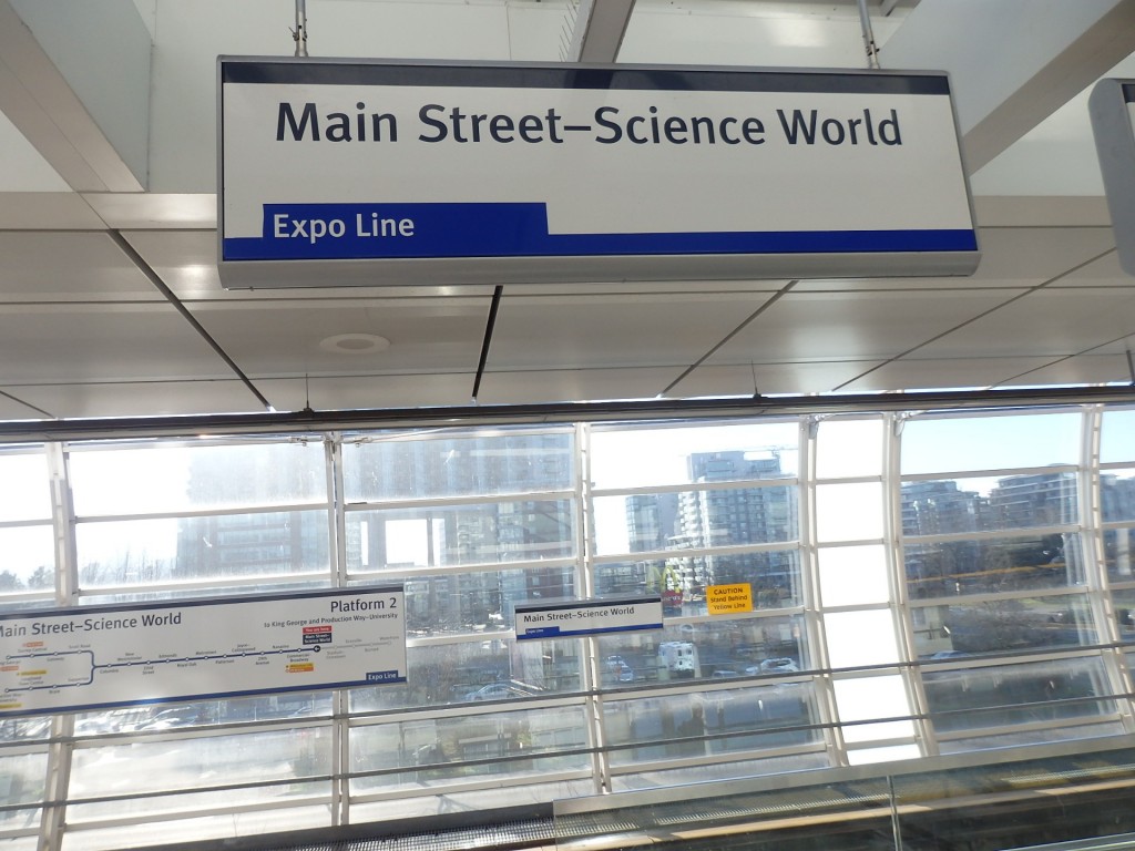 Foto: estación Main Street - Science World del Skytrain - Vancouver (British Columbia), Canadá