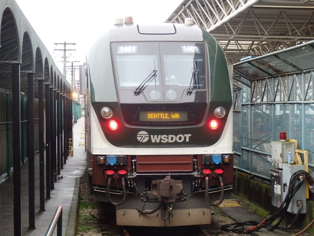 Foto: tren Cascades en estación Vancouver - Vancouver (British Columbia), Canadá