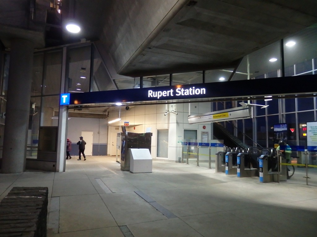 Foto: Skytrain, Línea Millennium - Vancouver (British Columbia), Canadá