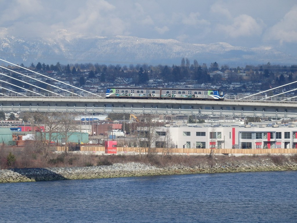 Foto: Skytrain, Canada Line - Richmond (British Columbia), Canadá