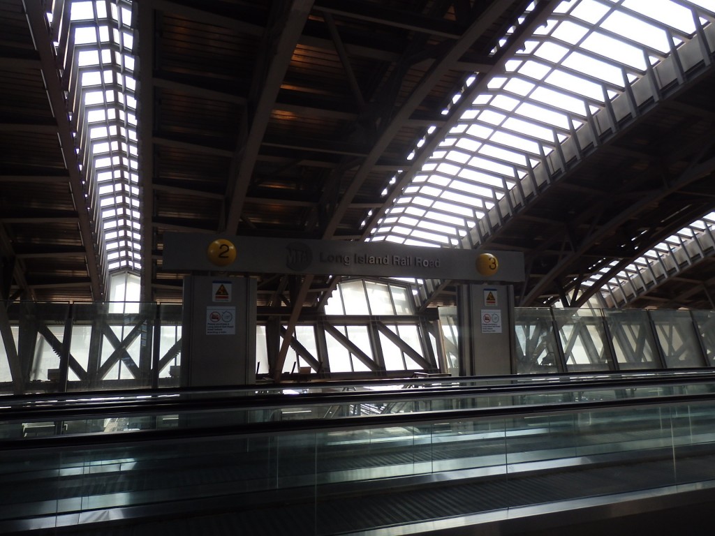 Foto: estación Jamaica del subte de Nueva York - Queens (New York), Estados Unidos