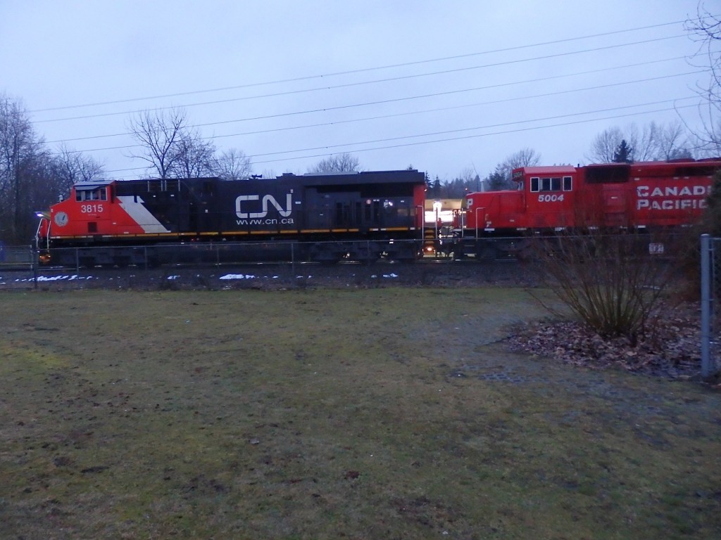 Foto: Canadian National + Canadian Pacific - Coquitlam (British Columbia), Canadá