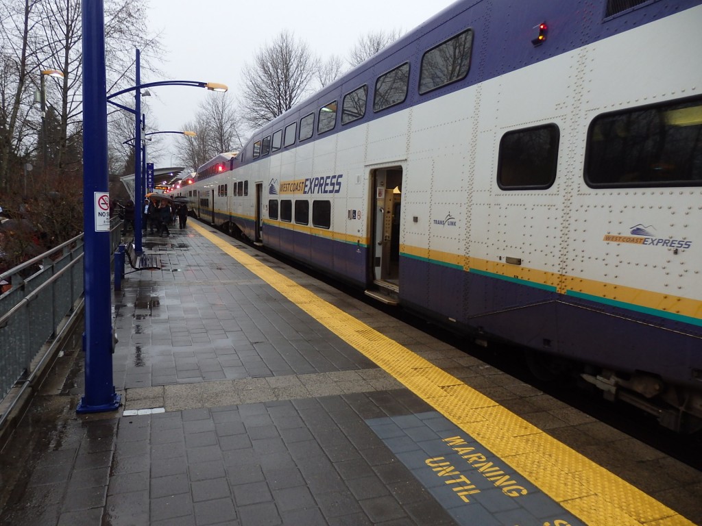 Foto: estación del West Coast Express - Coquitlam (British Columbia), Canadá