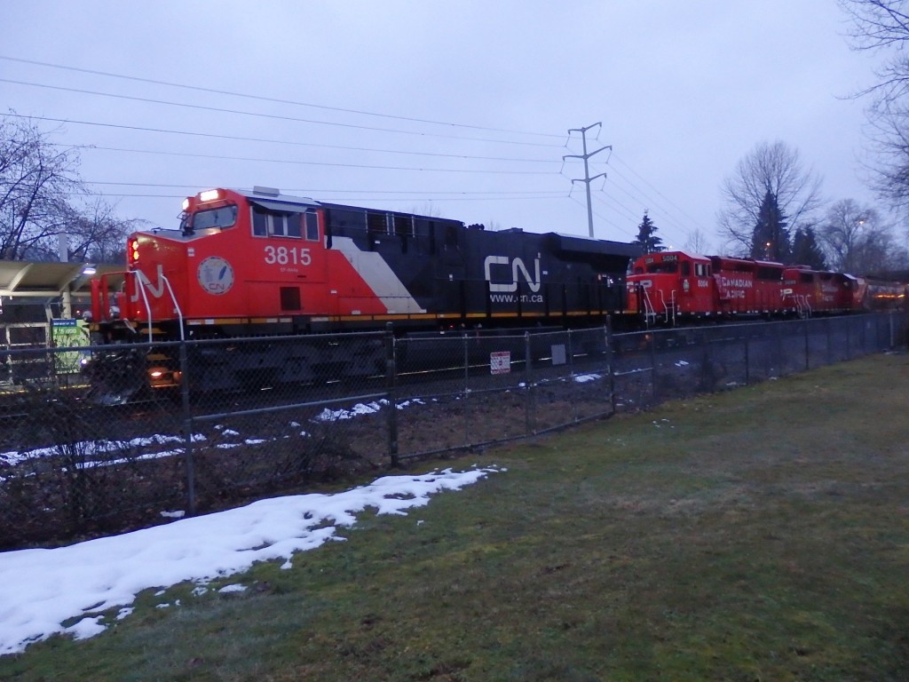 Foto: Canadian National + Canadian Pacific - Coquitlam (British Columbia), Canadá