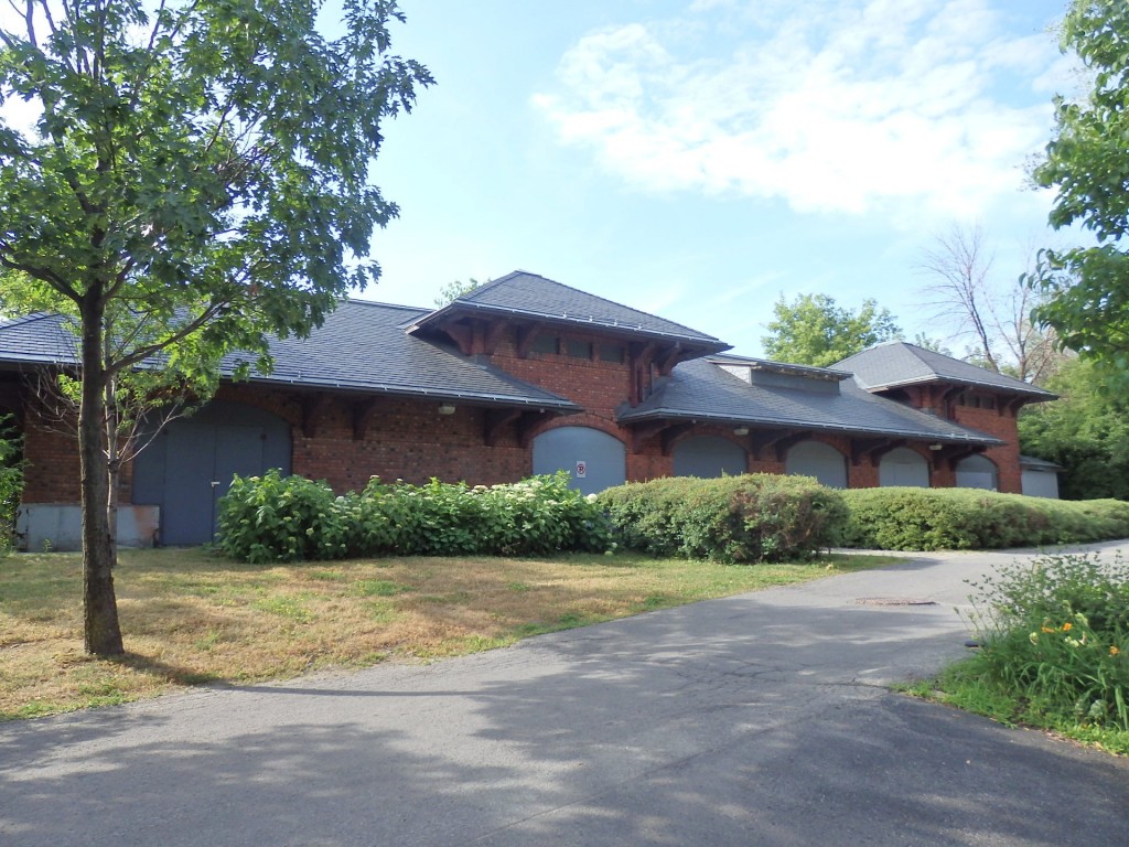 Foto: ex estación Westmount - Westmount (Quebec), Canadá