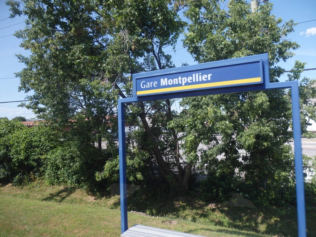 Foto: línea local a Deux-Montagnes - Montreal (Quebec), Canadá