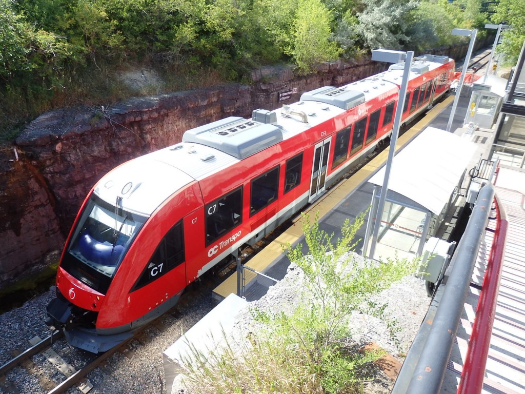 Foto: O-Train, Línea Trillium - Ottawa (Ontario), Canadá