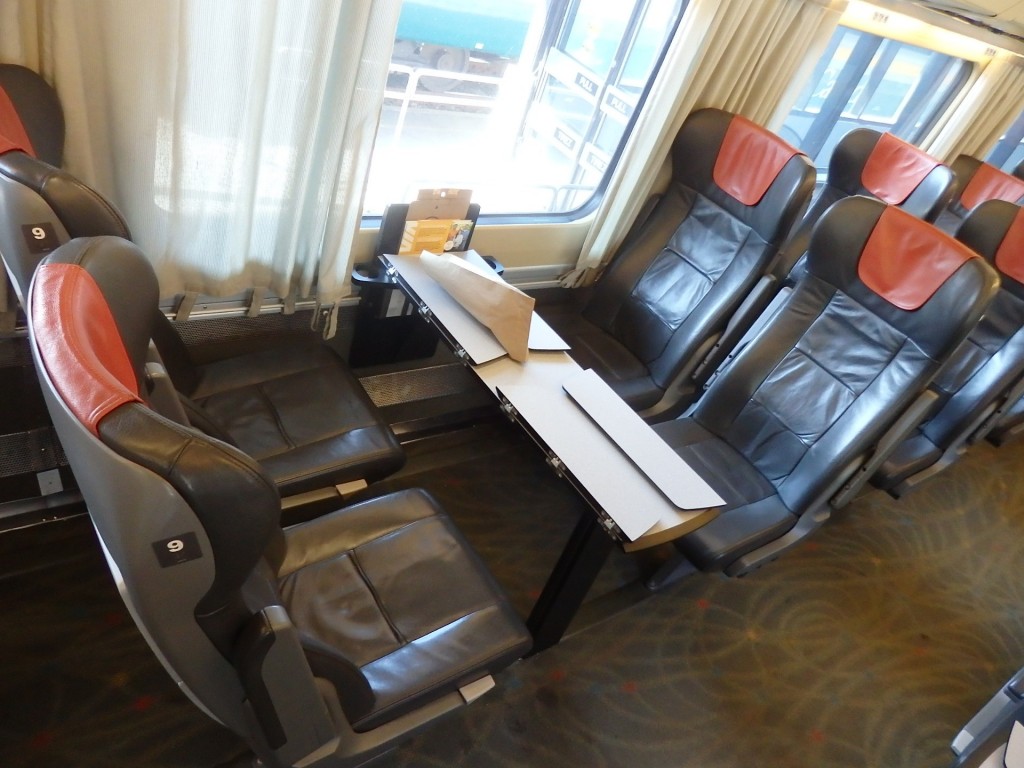 Foto: tren de Via Rail - Ottawa (Ontario), Canadá